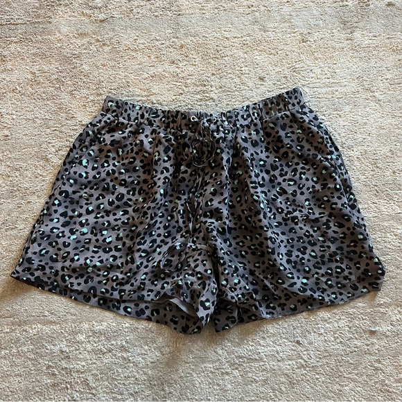 Rebecca Taylor Silk Leopard Shorts - Picture 1 of 7